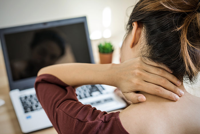 Neck Pain Symptoms Causes And Treatment Sunset Chiropractic